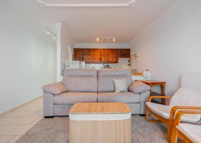 Panorama Ocean Montana Amarilla アパート コスタ・デル・シレンチオ