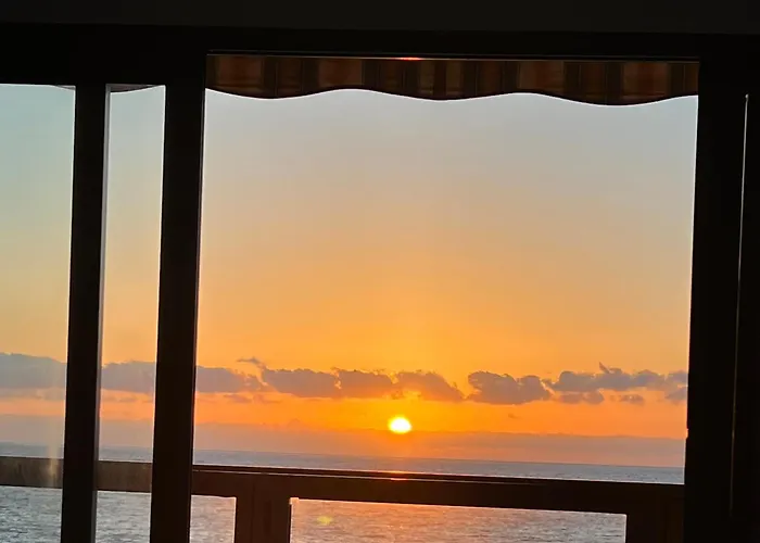 Panorama Ocean Montana Amarilla Costa Del Silencio