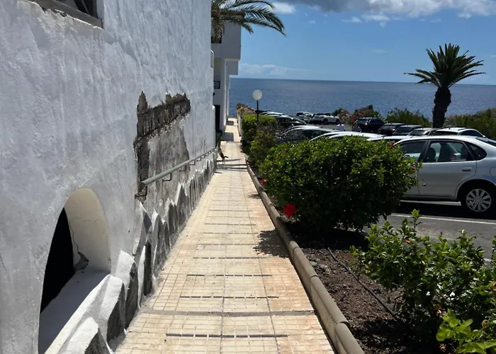 Panorama Ocean Montana Amarilla Costa Del Silencio